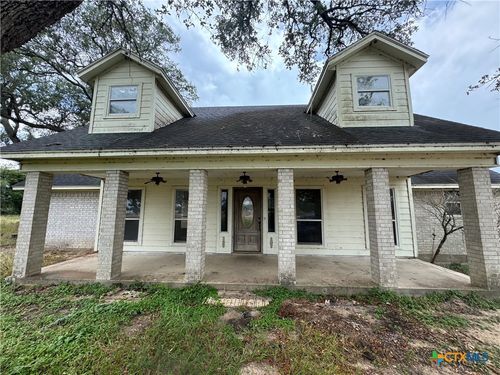 20908 Nw Zac Lentz Pkwy, Victoria, TX, 77905-3247 | Card Image