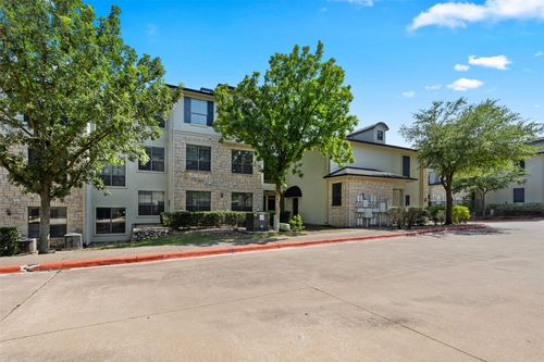 1433-7701 Rialto Blvd, Austin, TX, 78735-7417 | Card Image