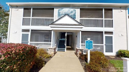 2767 Knightsbridge Cir, Ann Arbor, MI, 48105-9287 | Card Image