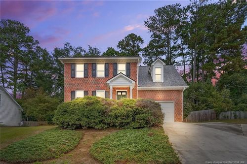 2944 Delaware Dr, Fayetteville, NC, 28304-3702 | Card Image