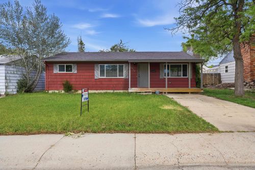 1635 Kit Carson Ave, Casper, WY, 82604-3112 | Card Image