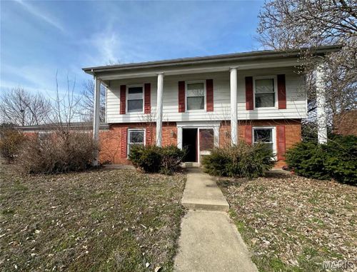 1319 Springfield Dr, Belleville, IL, 62221-5783 | Card Image