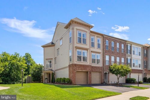 23427 Spice Bush Ter, BRAMBLETON, VA, 20148-7298 | Card Image