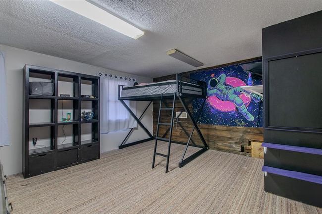 Upstairs bedroom 3 | Image 19
