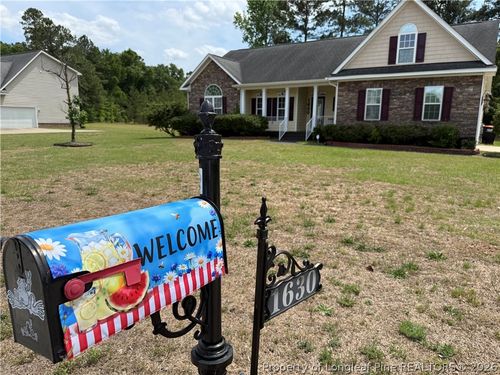 1630 Pristine Ln, Hope Mills, NC, 28348-8066 | Card Image