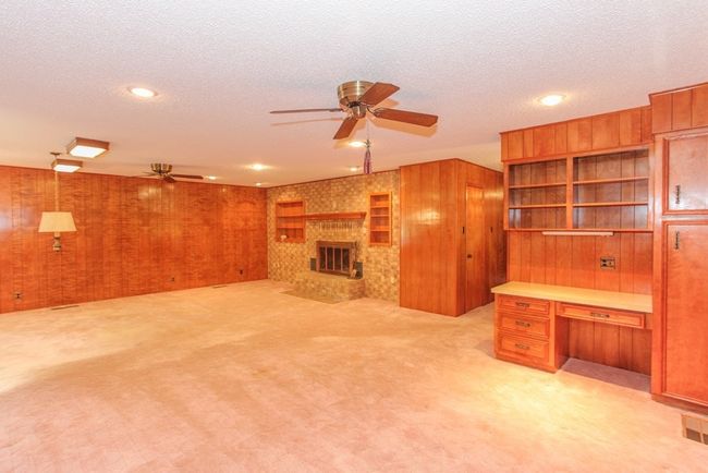2201 E 25 Th St, House other with 3 bedrooms, 3 bathrooms and 2 parking in Big Spring TX | Image 8
