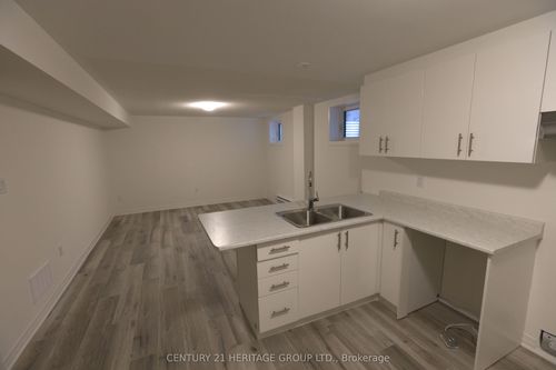 37 Sheppard Drive, Barrie, ON, L9J0K4 | Card Image