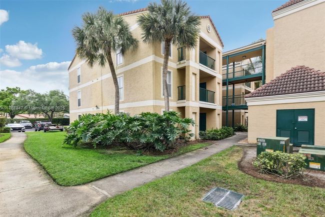 APT-1217 - 733 Riverside Dr, Condo with 1 bedrooms, 1 bathrooms and null parking in Coral Springs FL | Image 24
