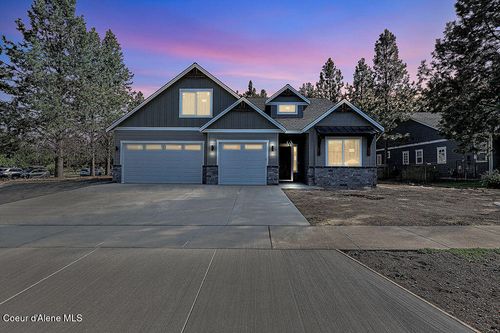 1298 E Hoffman Ave, Coeur D Alene, ID, 83815-7324 | Card Image