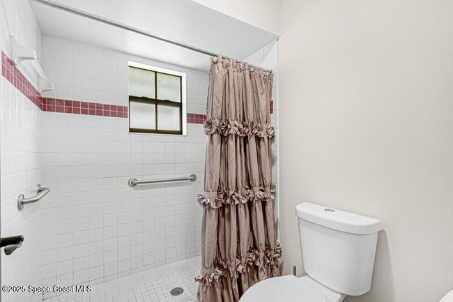 618 Americana Blvd Ne, House other with 3 bedrooms, 2 bathrooms and null parking in Palm Bay FL | Image 19
