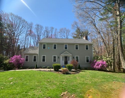 12 Woodchester Dr, Acton, MA, 01720-2058 | Card Image