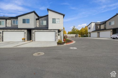 415 W 25 N, Providence, UT, 84332-6152 | Card Image