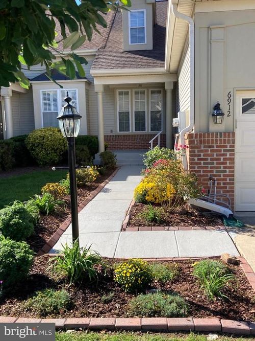 6912 Birkenhead Pl, GAINESVILLE, VA, 20155-3032 | Card Image