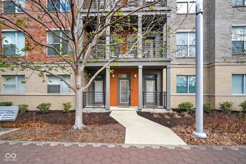 110 E North St, Indianapolis, IN, 46204-1325 | Card Image