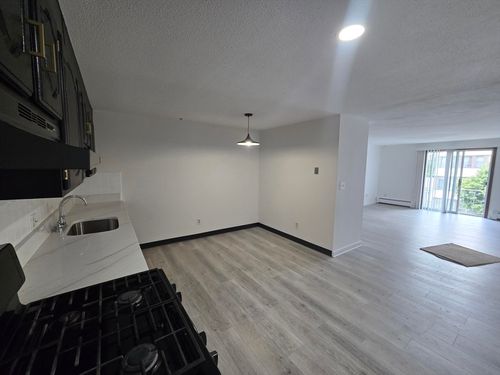 apt-32-24 Inman St, Lawrence, MA, 01843-2749 | Card Image