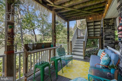 219 Calvert Dr, LUSBY, MD, 20657-3256 | Card Image