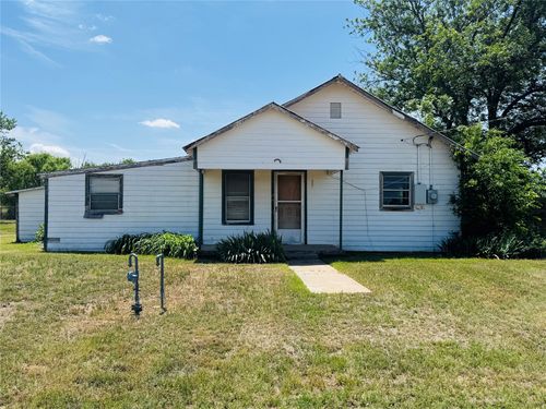300 S 3rd St E, Haskell, TX, 79521-7314 | Card Image