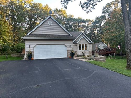 2883 35th Ave, Elk Mound, WI, 54739-4021 | Card Image