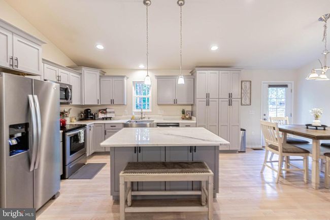 114 John Paul Jones Dr, House other with 4 bedrooms, 3 bathrooms and null parking in Ruther Glen VA | Image 5