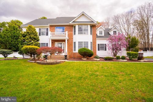 3 Clark Ct, MONROE TOWNSHIP, NJ, 08831-4035 | Card Image