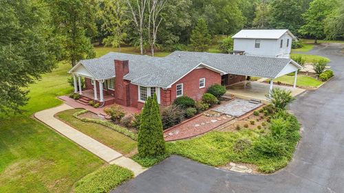 312 Smith Cir, Michie, TN, 38357-7047 | Card Image