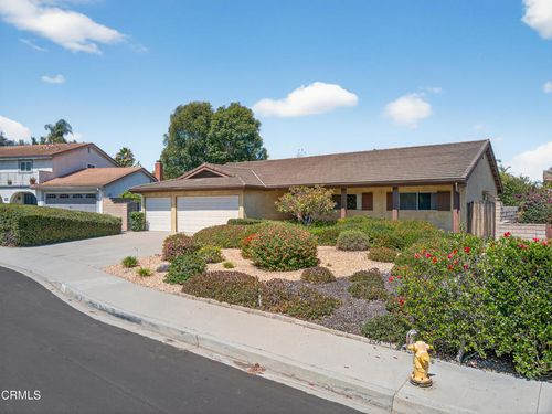 1562 Avenida Del Manzano, Camarillo, CA, 93010-1804 | Card Image