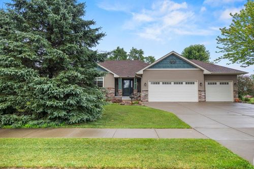 2398 8th Ln Se, Cambridge, MN, 55008-9373 | Card Image