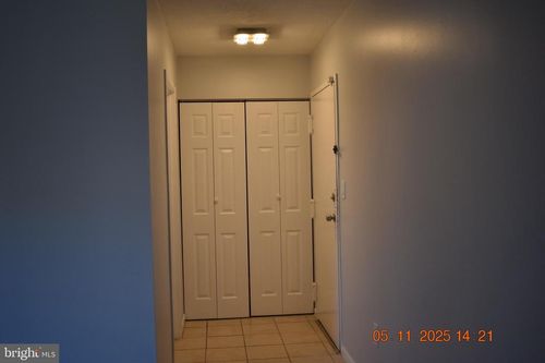 apt-303-6926 Hanover Pkwy, GREENBELT, MD, 20770-2210 | Card Image