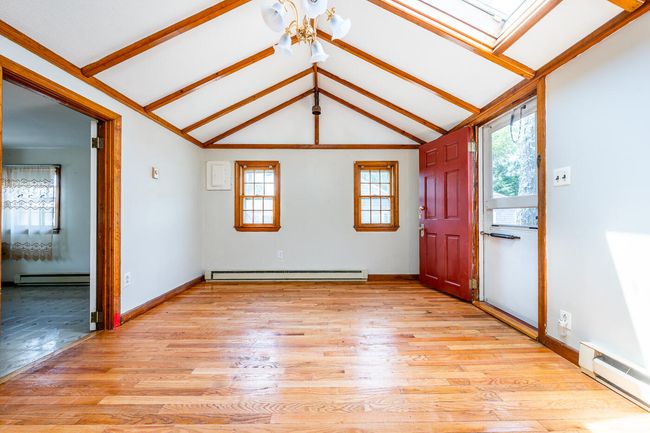 livroom4 | Image 14