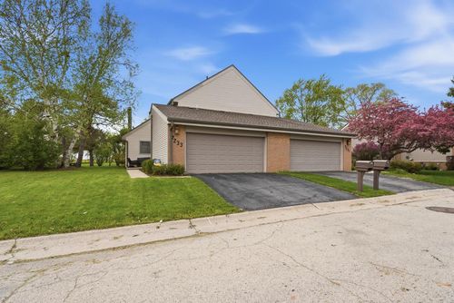 7233 S Delaine Drive, Oak Creek, WI, 53154 | Card Image