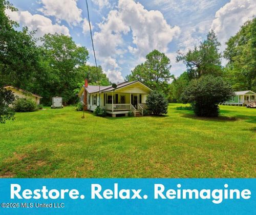 8400 Vestry Rd, Perkinston, MS, 39573-3012 | Card Image