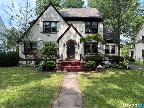 114 Colony Road, New Haven, CT, 06511 | Card Image