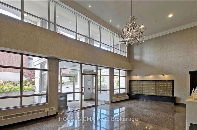 1208 - 2 Clairtrell Rd, Condo with 2 bedrooms, 1 bathrooms and null parking in North York ON | Image 15