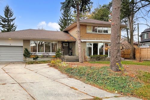 5 Morewood Cres, North York, ON, M2K1L8 | Card Image