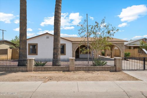 11123 W Pima St, Cashion, AZ, 85329-2037 | Card Image