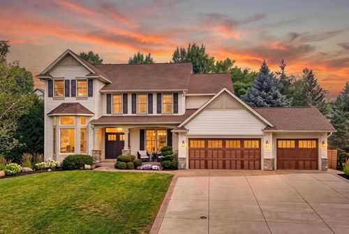 19044 Inndale Dr, Lakeville, MN, 55044-4414 | Card Image