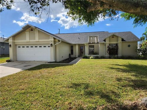 612 8th Ct, Cape Coral, FL, 33991-2491 | Card Image
