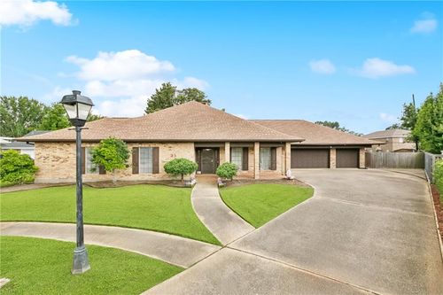 33 Monte Carlo Dr, Kenner, LA, 70065-2028 | Card Image
