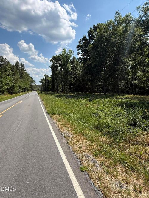 11 Mary Emma Dr, Goldston, NC, 27252-8810 | Card Image