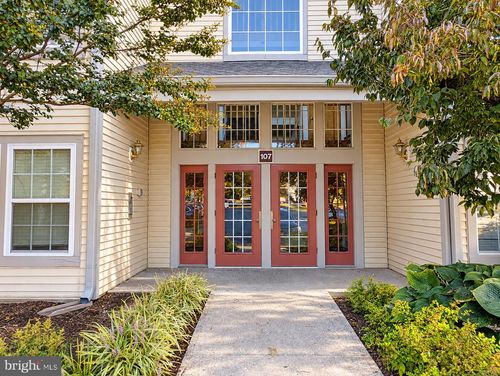 12-107 Lassen Ct, Princeton, NJ, 08540-7085 | Card Image