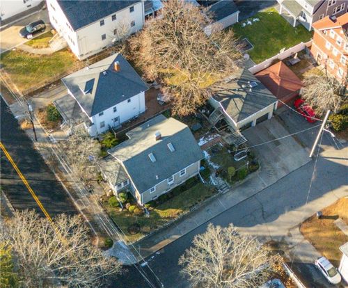 80 Hillside Ave, Providence, RI, 02906-2916 | Card Image