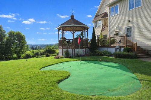 29 Campbell Rd, Newport, VT, 05855-9883 | Card Image
