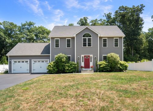31 Brookside Dr, Douglas, MA, 01516-2370 | Card Image