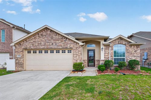 2517 Wood Park Blvd, Conroe, TX, 77304-2196 | Card Image