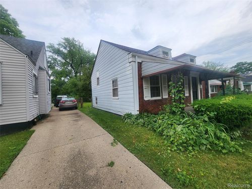 19308 Lumpkin St, Detroit, MI, 48234-1235 | Card Image