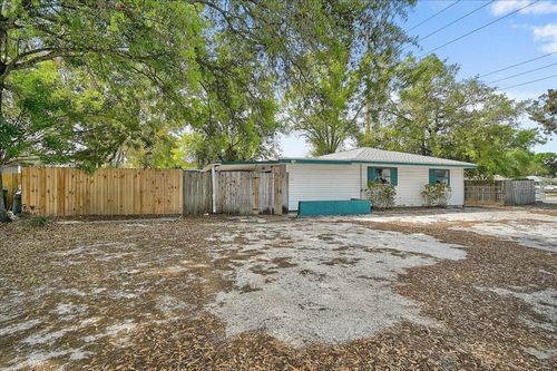 345 S Tuttle Ave, SARASOTA, FL, 34237-6337 | Card Image