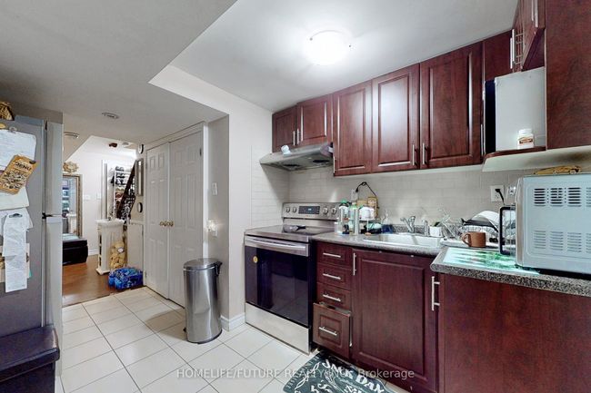 102 Stather Cres, House other with 4 bedrooms, 4 bathrooms and 4 parking in Markham ON | Image 36