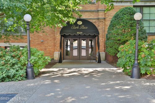apt-t08-2525 George Rogers Clark Pl, Louisville, KY, 40206-2578 | Card Image