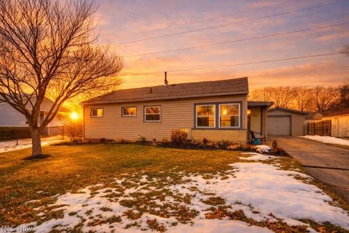 1203 Sarlson Ave, Akron, OH, 44314-1414 | Card Image