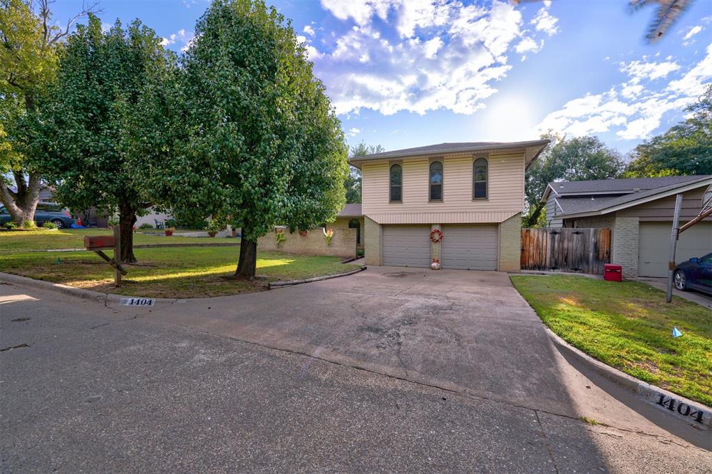 Broadview Dr, Oklahoma City, OK 73127